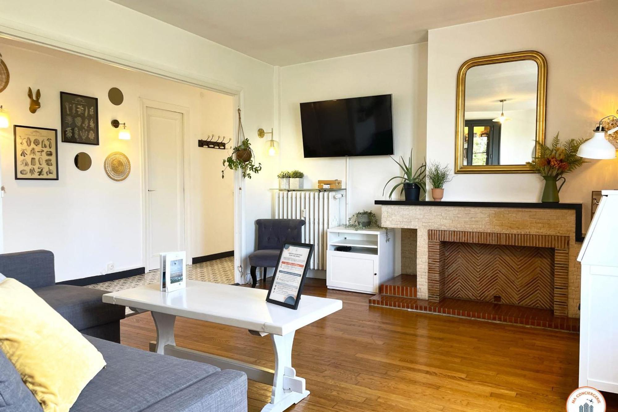 Le Penthouse - Vue Centre Ville, Proche Gare Sncf Caen Ngoại thất bức ảnh